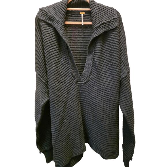 Free People Marlin Deep V Oversized Pullover Sweater Size XL EUC - Picture 2 of 6